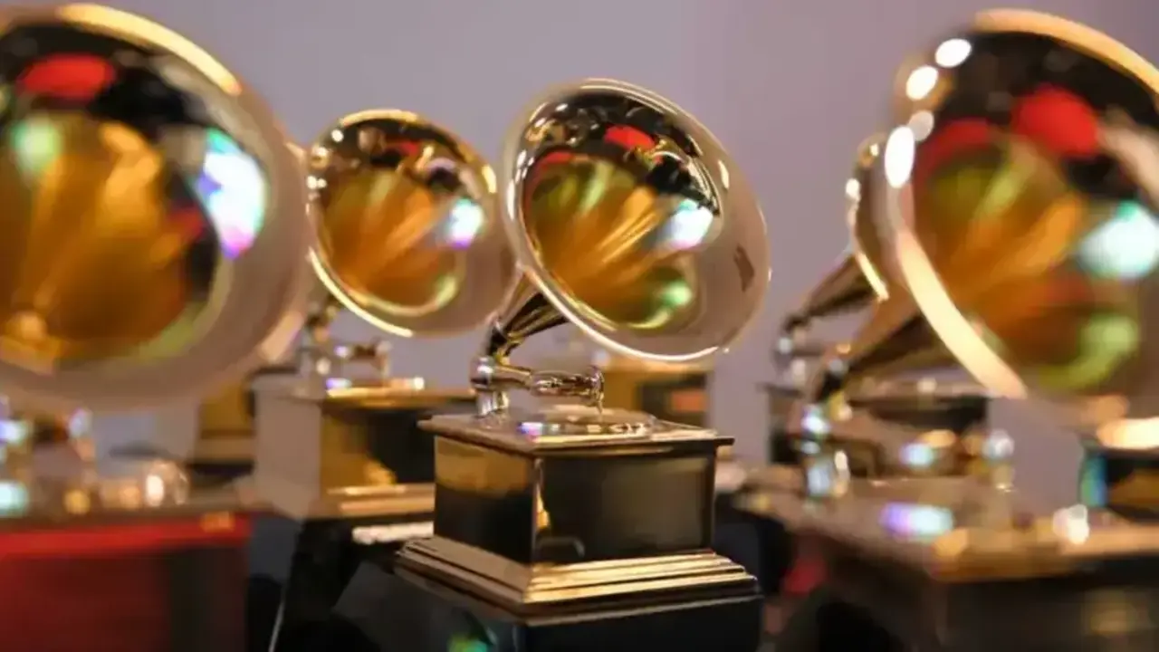 Grammy Awards 2024 fusion band shakti as best global music album