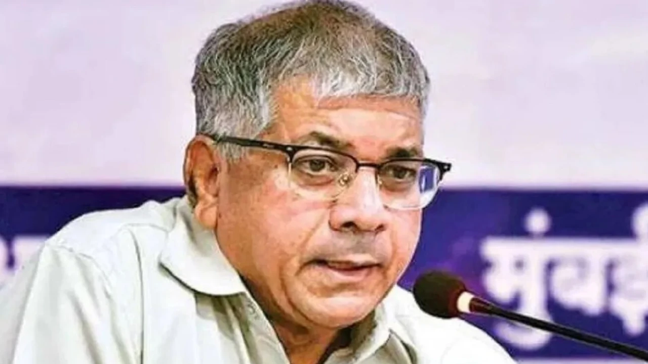 Prakash Ambedkar 1